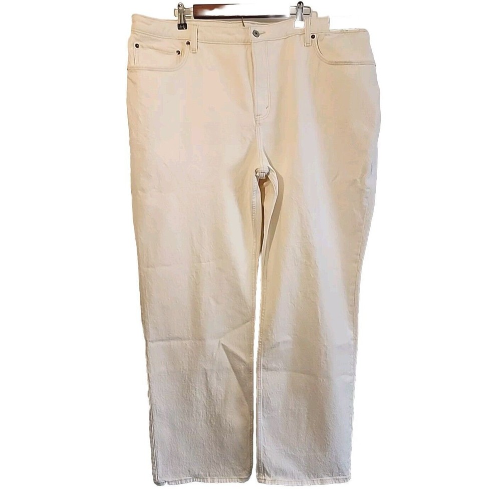 Abercrombie and Fitch 90s straight Ultra High Rise Curve Love White  36/22L NEW